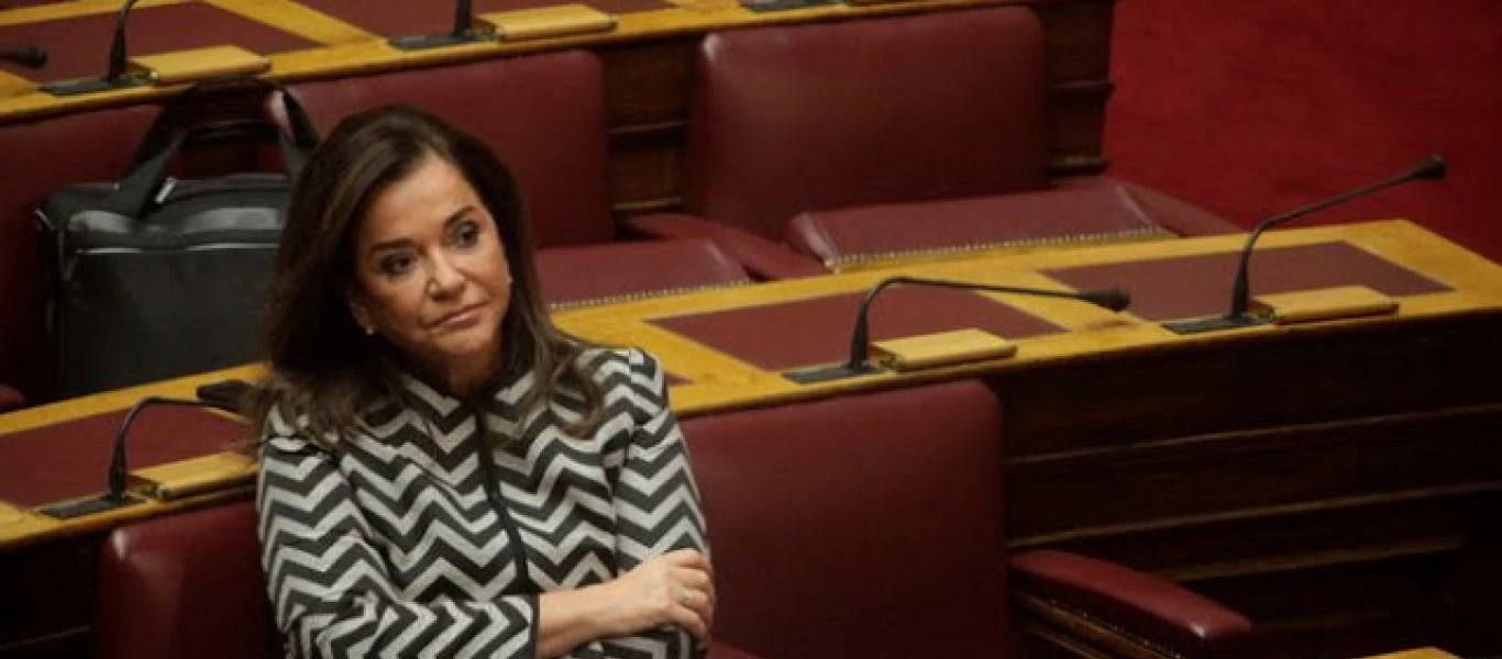 Η Ντόρα υπερασπίζεται τον αδελφό της: «Τι να κάνουμε, να τον κρεμάσουμε;»